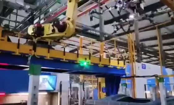 CNC加工机器人自动上下料